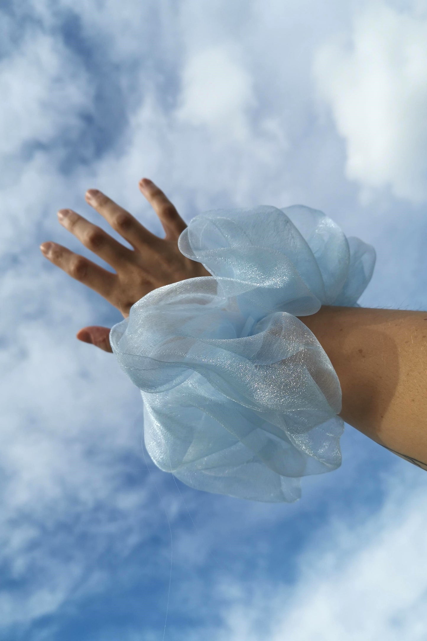 Cloud Scrunchie Skye